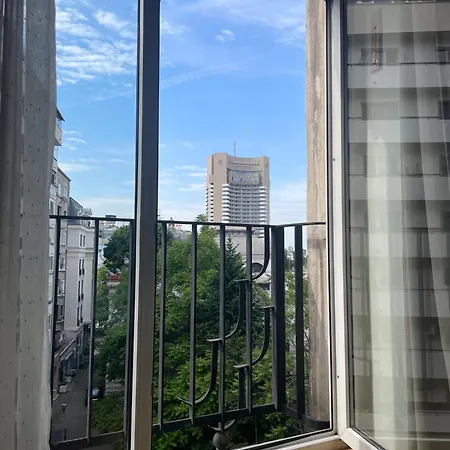 Skyline Apartament *